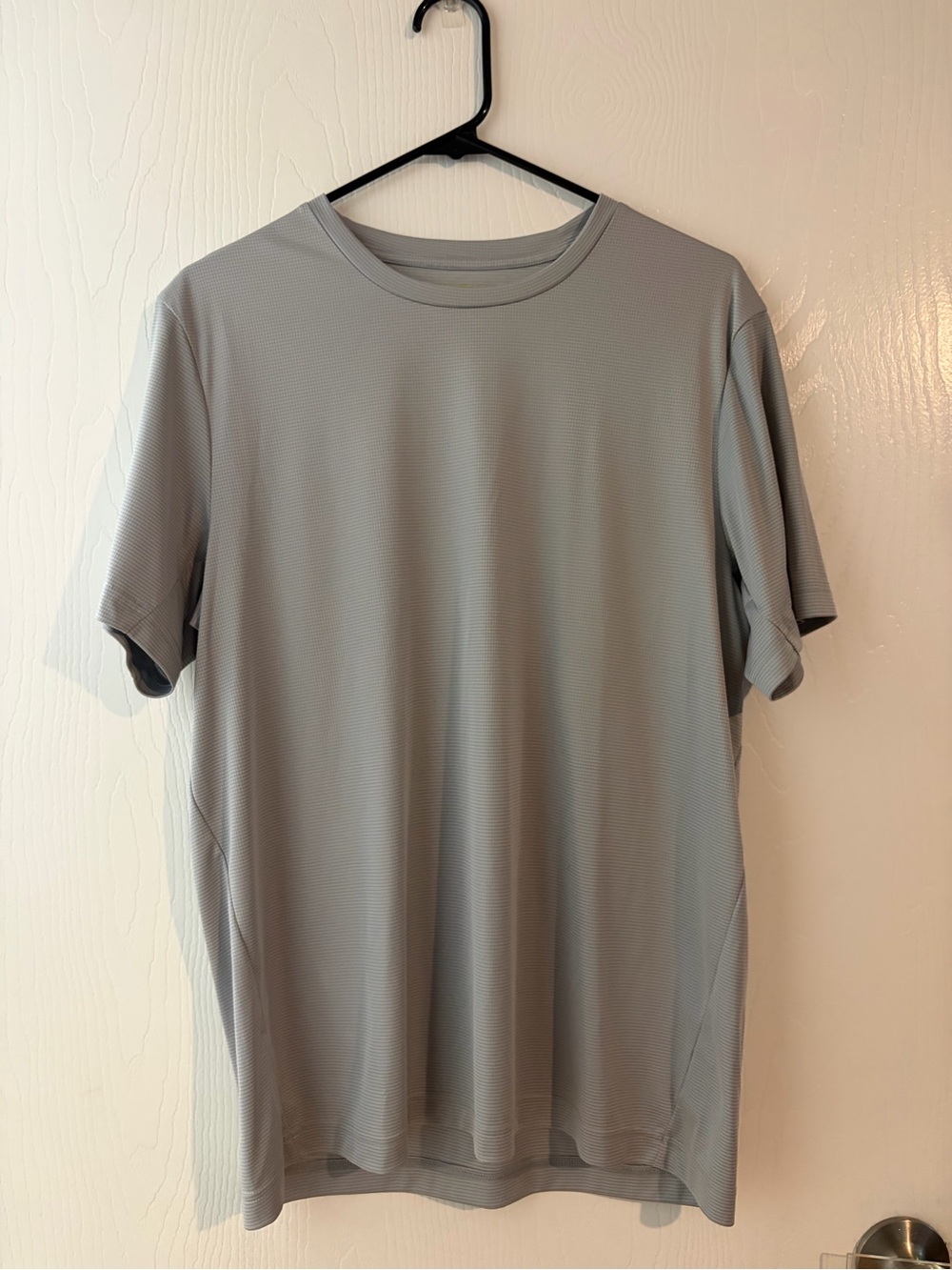tek gear Men's Short Sleeve Performance Crew Tee - Light Gray